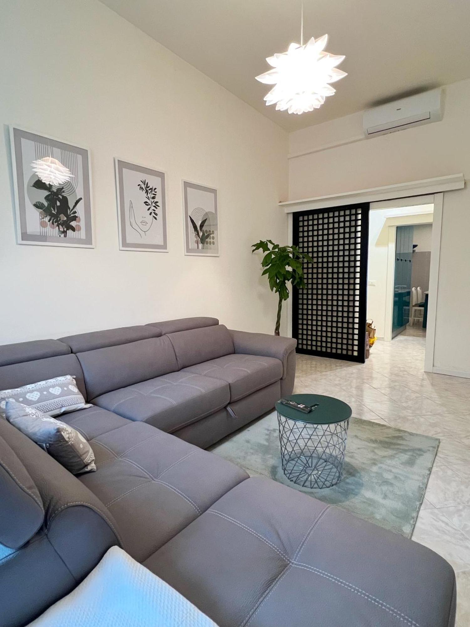 La Dolce Vita - Moscova 1 Apartment Милано Екстериор снимка